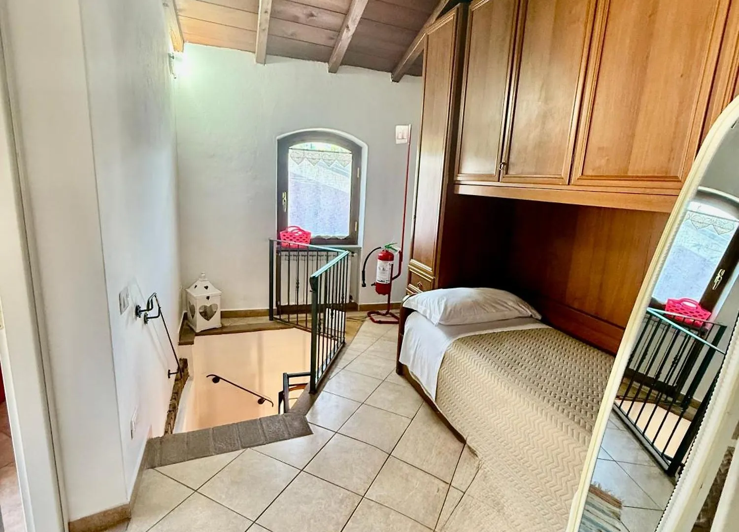 Casa Vacanze Elena Rometta 0*,  Itálie