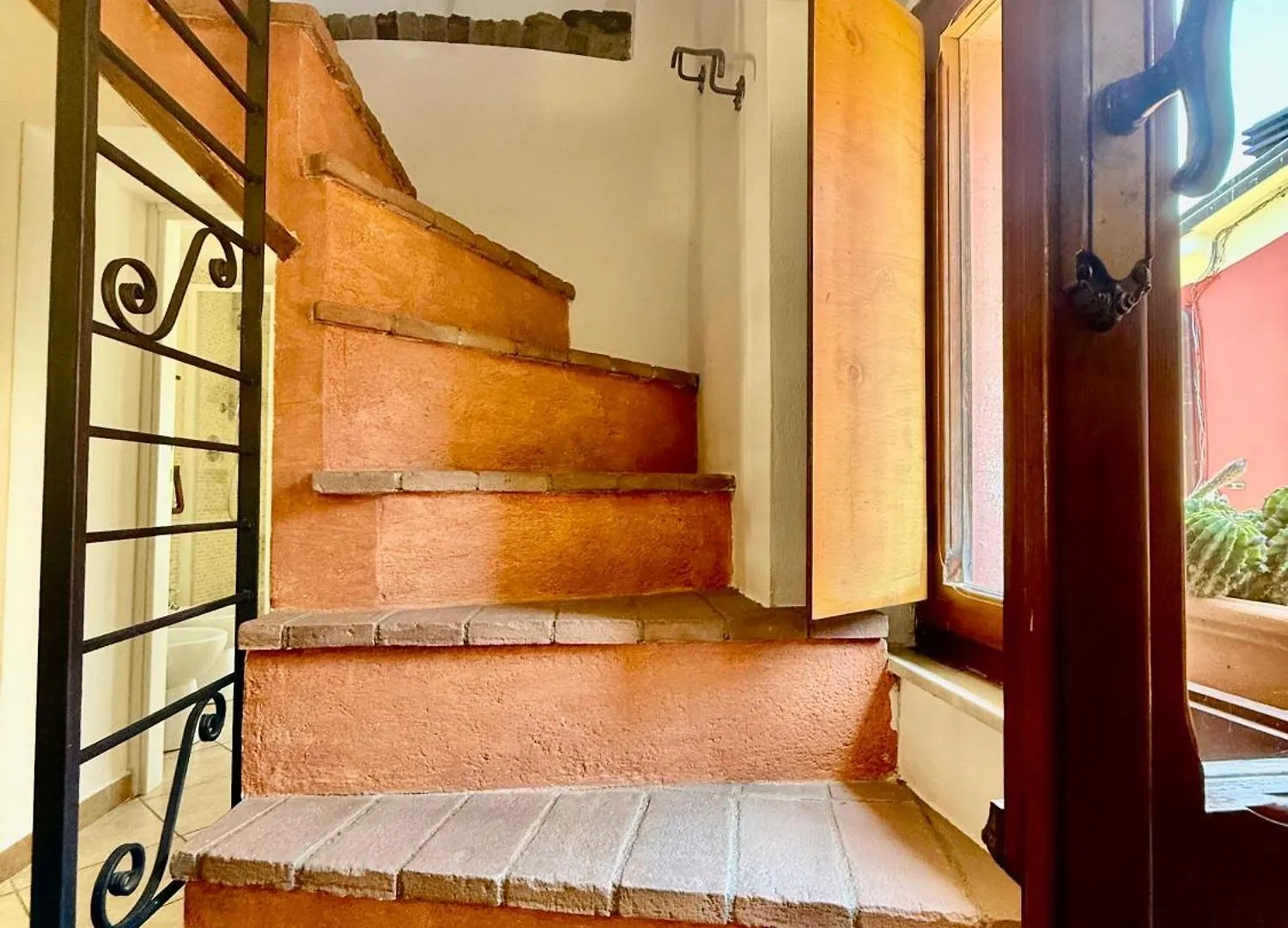 Casa vacanze Elena Rometta Italia